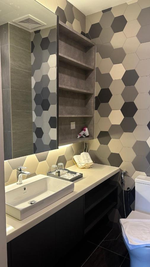 Ceylonz Suites Bukit Bintang By Kl One Kuala Lumpur Bagian luar foto